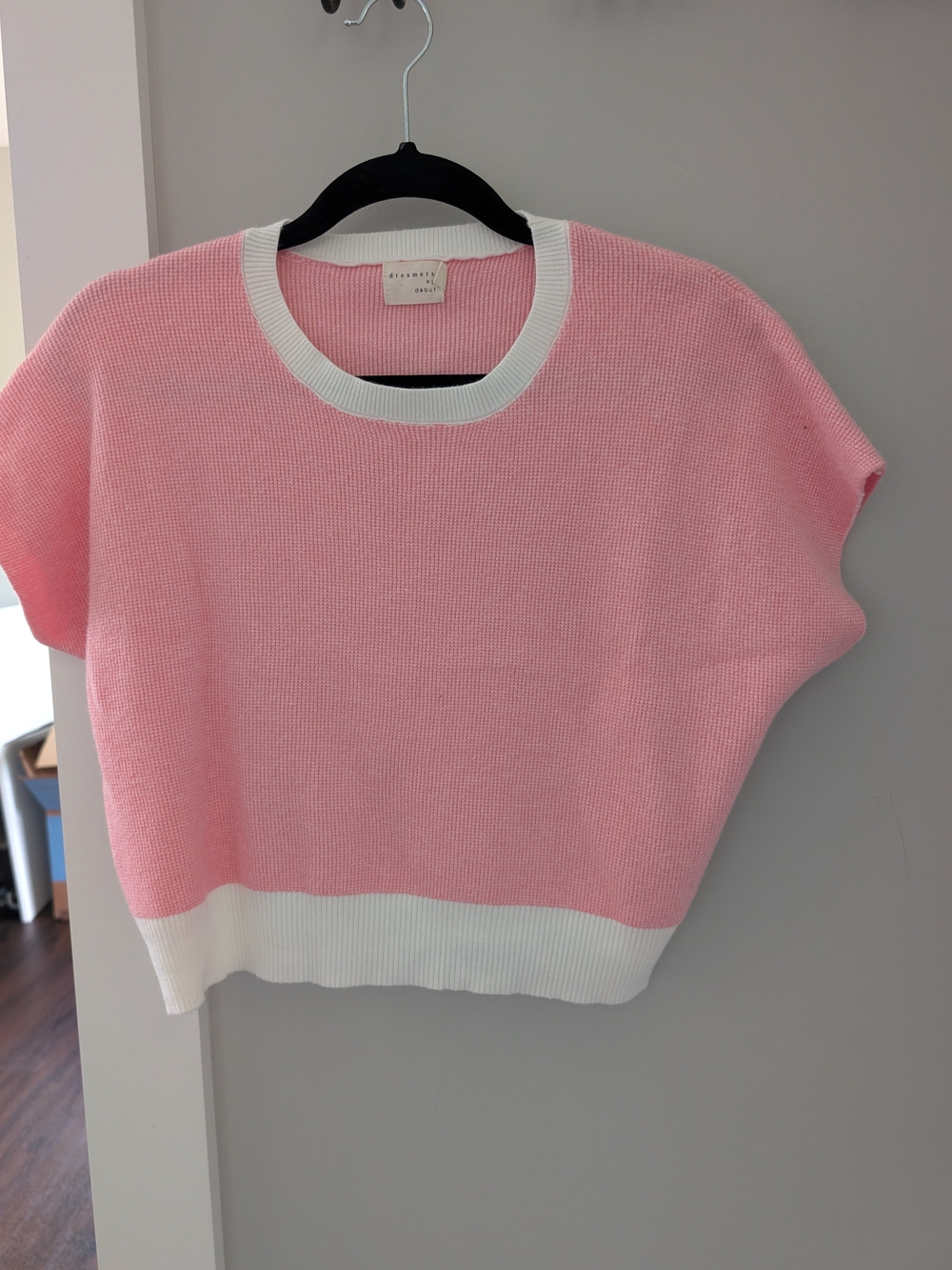 Light Pink Short-Sleeve Knit Top with White Trim